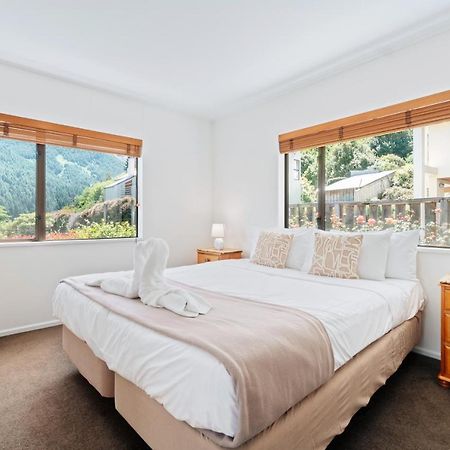 Town Centre Location With Stunning View - Unit 1 Leilighet Queenstown Eksteriør bilde