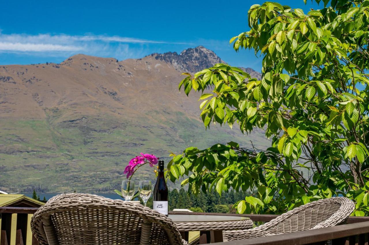 Town Centre Location With Stunning View - Unit 1 Leilighet Queenstown Eksteriør bilde